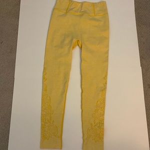 CALIA by Carrie Underwood Yellow Leggings